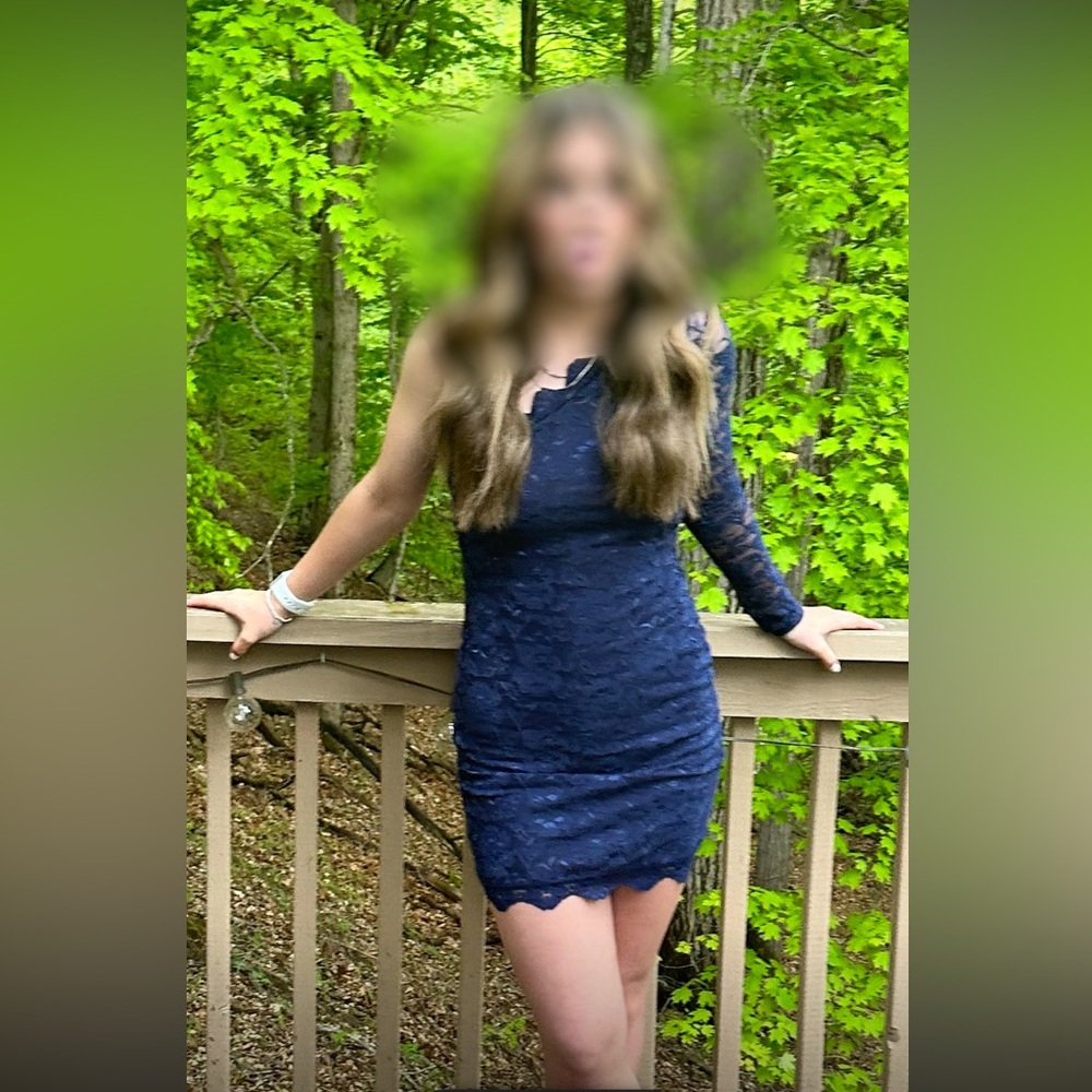 Elegant Navy One-Shoulder Lace Dress